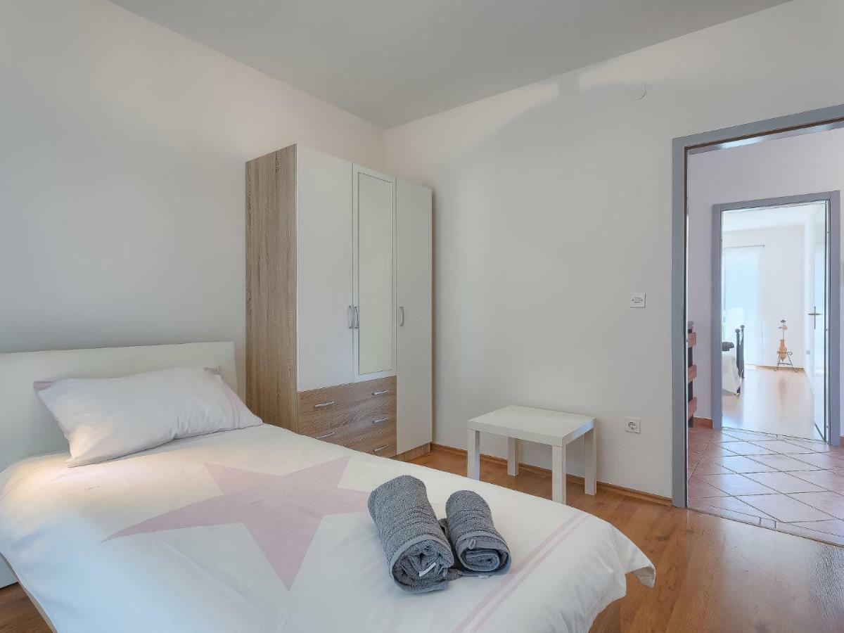 Holiday Home Gojak By Interhome Pula Exterior foto